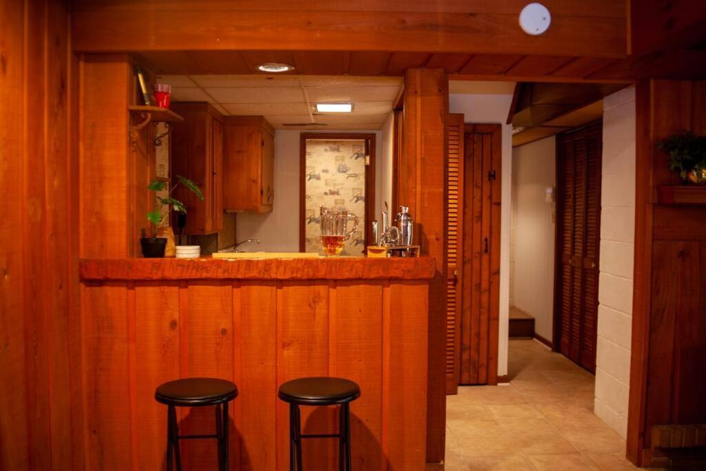 Modern Cabin With Hot Tub Grill Lake Beach Wineries Hiking Fishing And Hershey Park Family And Pet Friendly Superhosts On Ab&B Mount Gretna 외부 사진